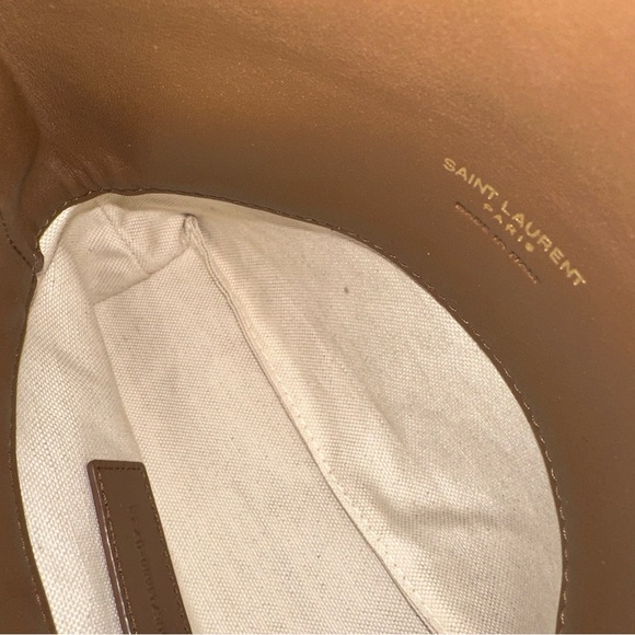 New Saint Laurent small Lou puffer genuine shearling clutch - Picture 5 of 11